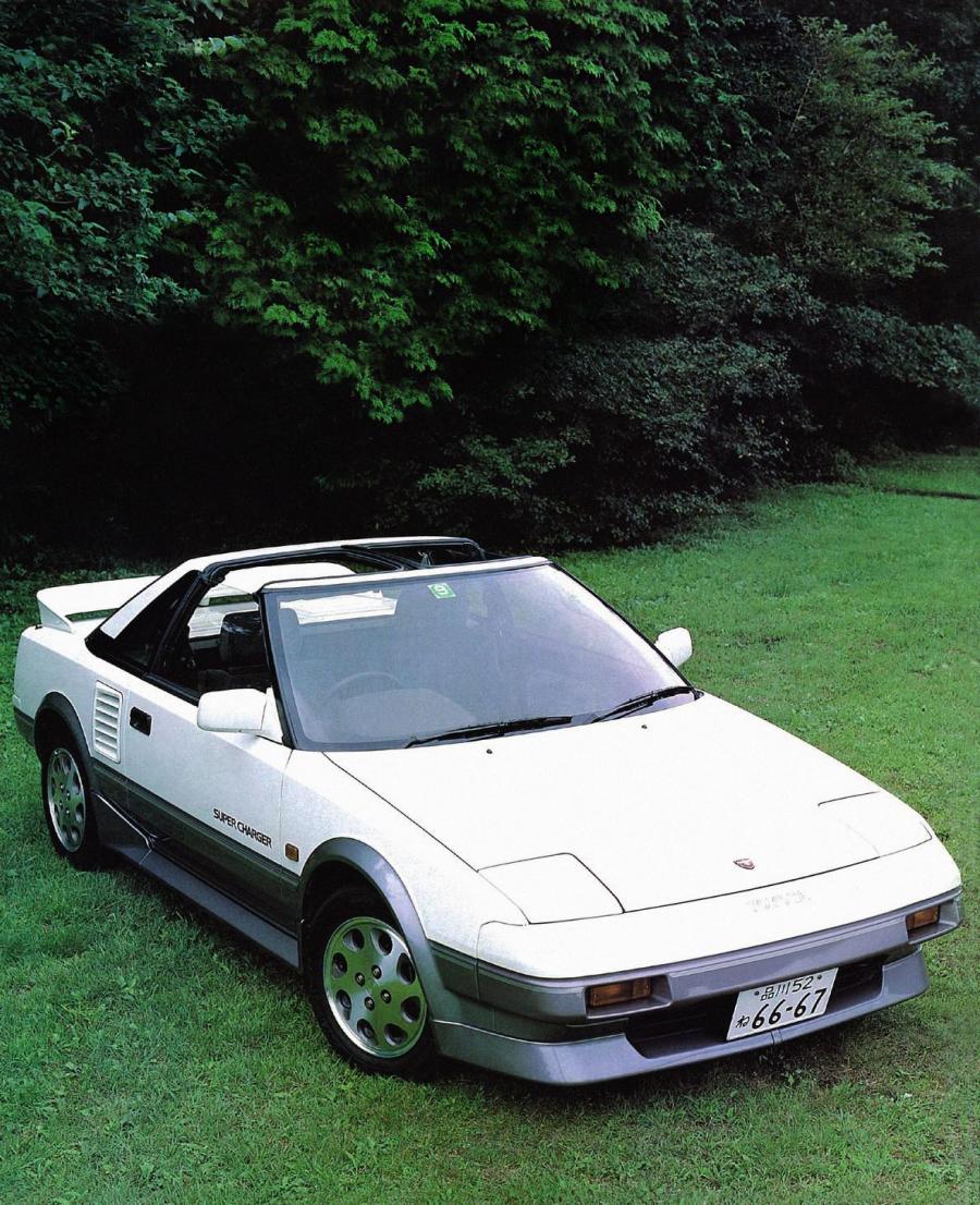  Toyota MR2 1984 года  (фото 2 из 5)